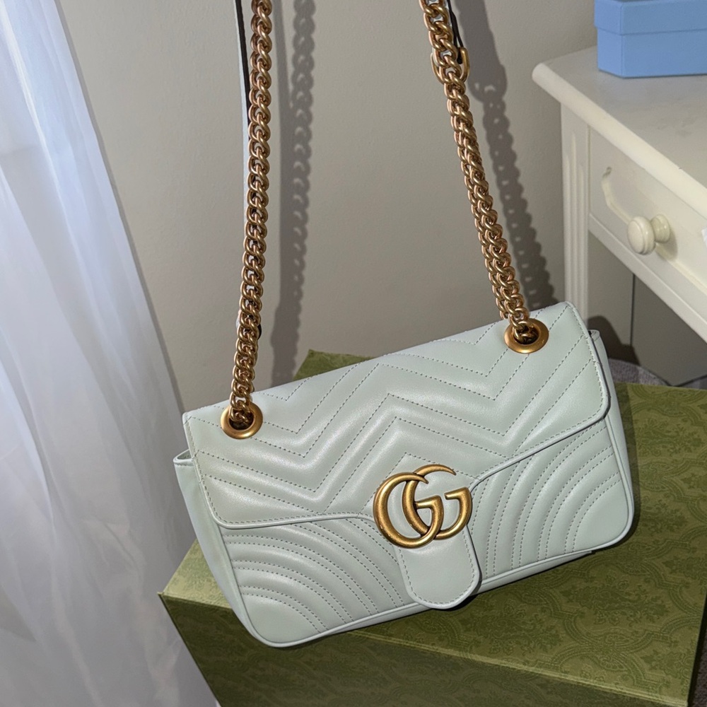 Gucci GG Marmont Medium Shoulder Bag Mint